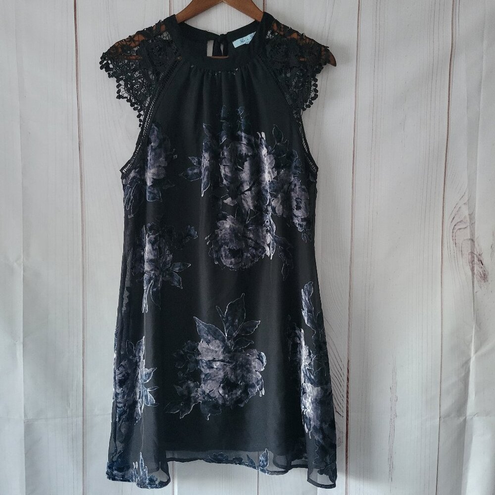 She + Sky Crochet Cap Sleeve Midi Dress, Black w Silver/Blue Velvet Flowers, Sm